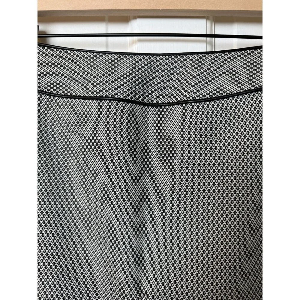 The Limited Black & White Patterned Lined Pencil Skirt Women's Size 6